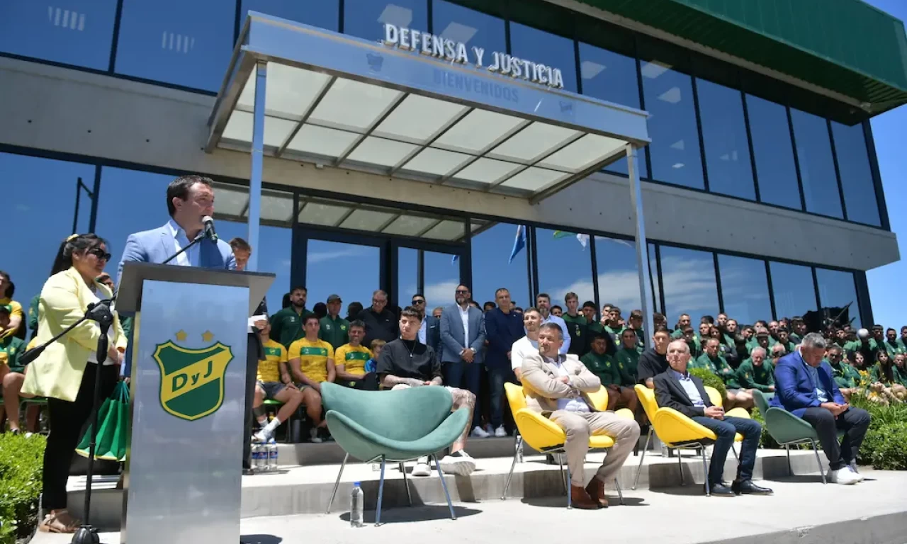 Inauguración del Complejo Deportivo "Campeones del Mundo" de Defensa y Justicia en Florencio Varela