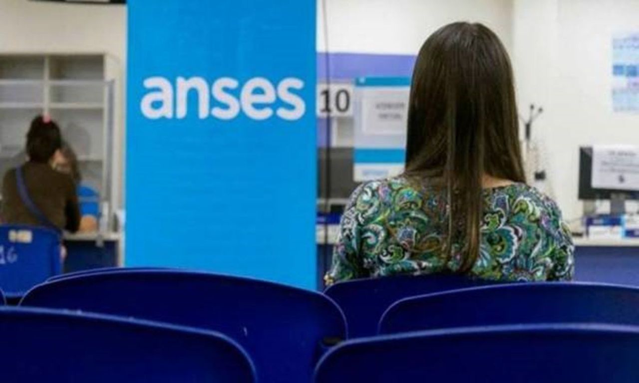 ANSES pagará un extra de hasta $44.450 a trabajadores en blanco