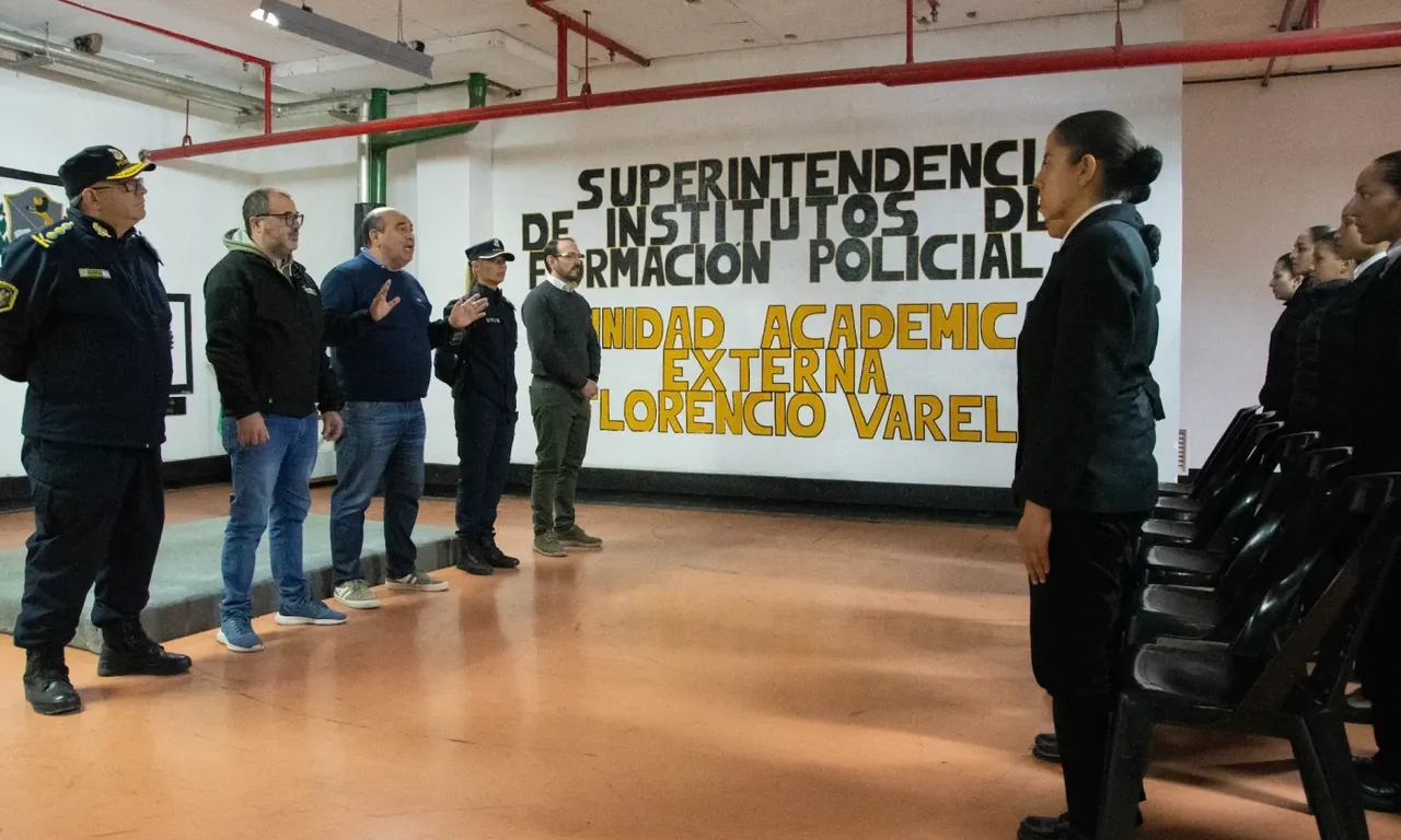 Preparación de Cadetes para Incorporarse a las Fuerzas de Seguridad en Florencio Varela