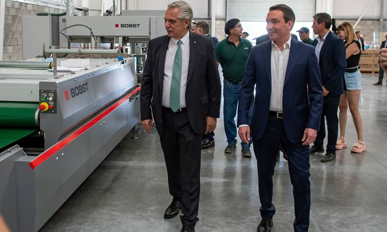 Andrés Watson y Alberto Fernández inauguraron tres empresas en el Parque Industrial de Florencio Varela