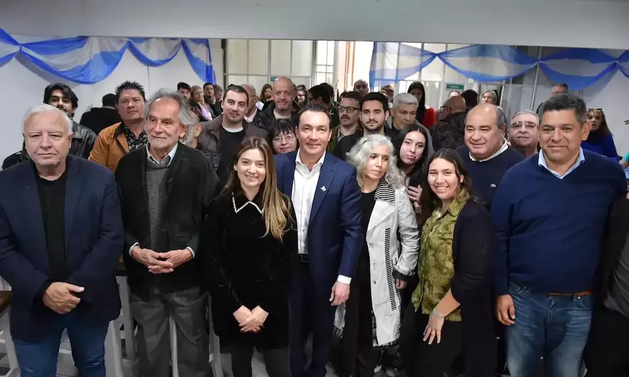 Andrés Watson celebra el Día del Periodista con un reconocimiento a la labor informativa