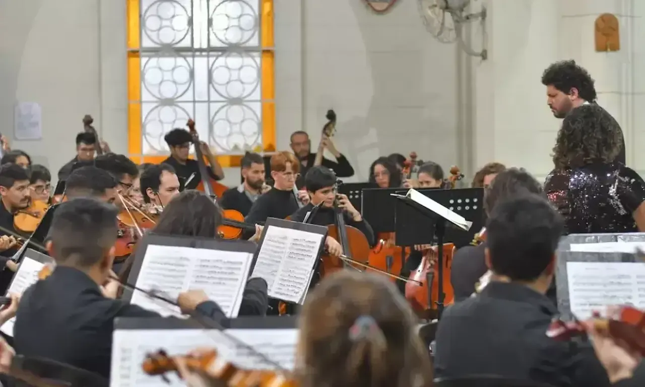 La Orquesta Sinfónica Municipal de Florencio Varela deslumbrará en el Centro Cultural Kirchner