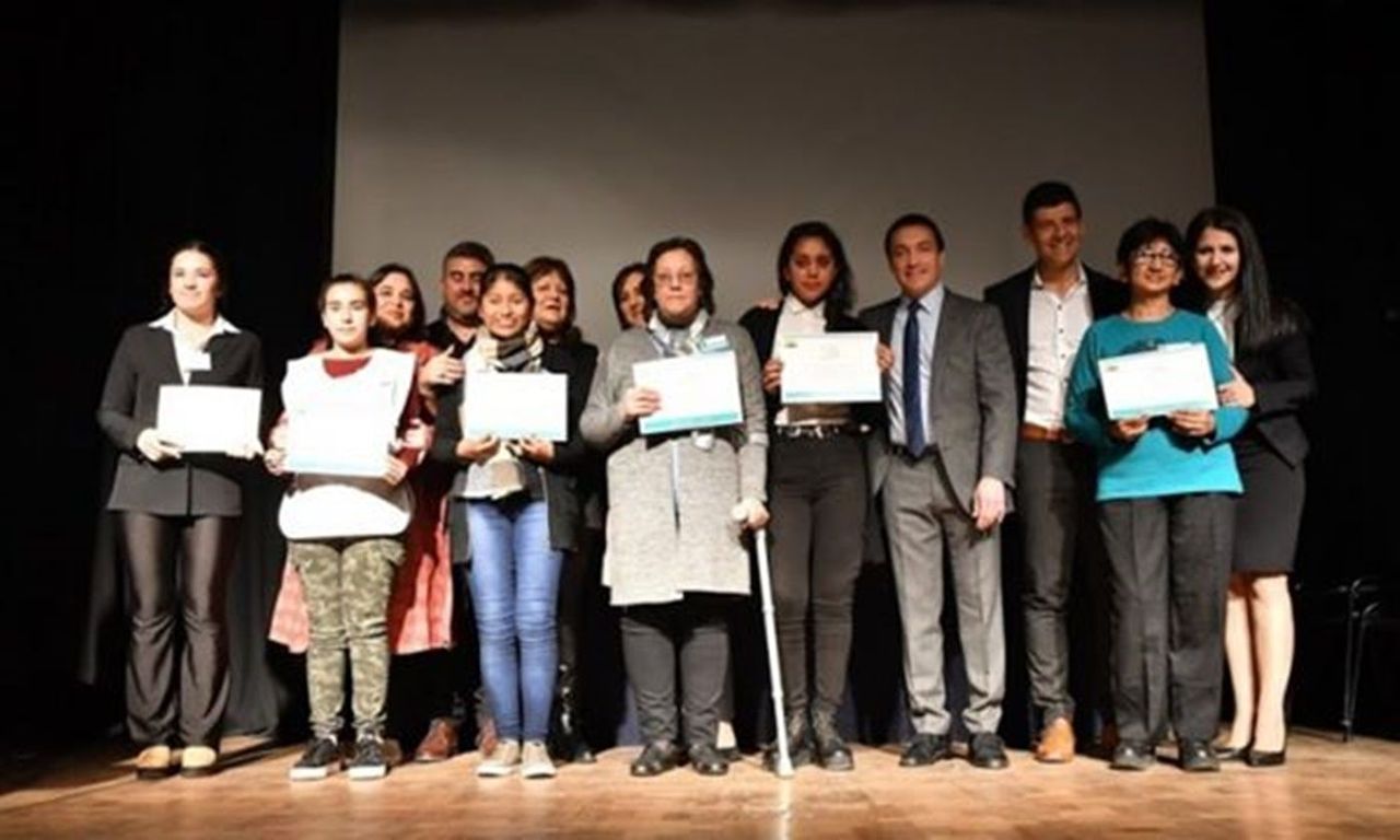 Entregan Premios San Juan Bautista